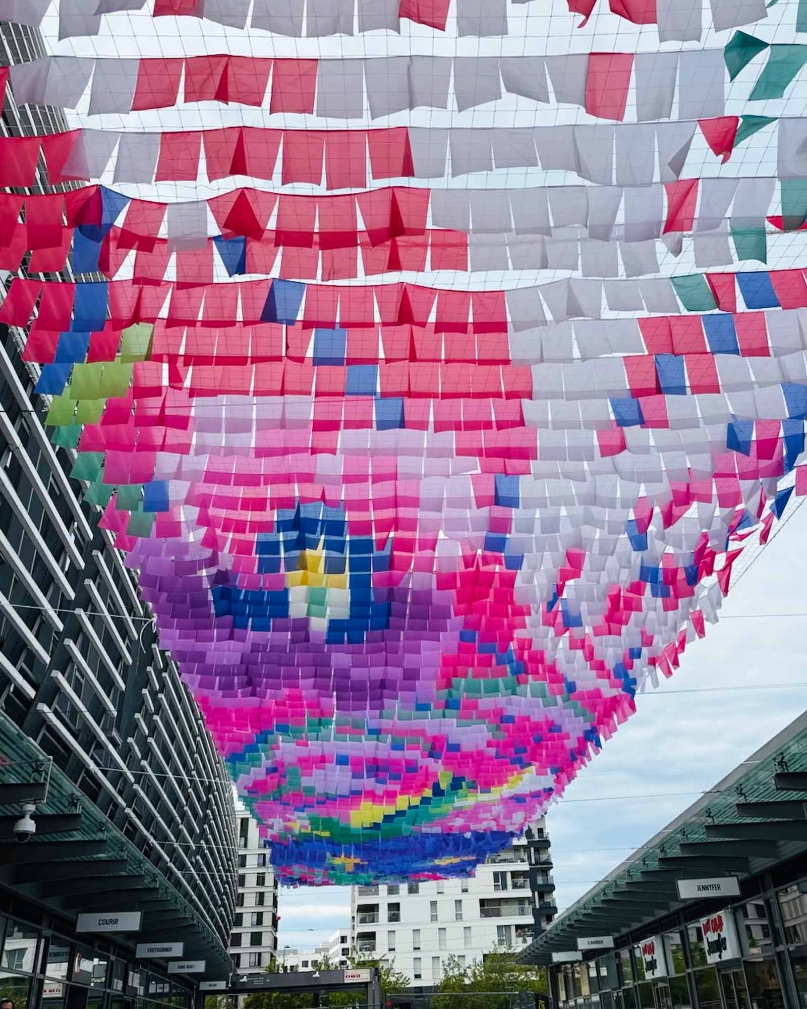 Ciel de rue hommage au quartier de la Soie, Chassagnac Atelier et Clémentine Henrion, Lyon